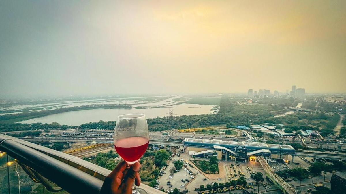 Enjoy Elegant View Supernova With The Lockwoods New Delhi